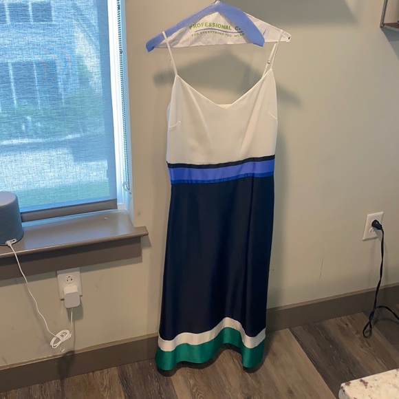 Banana Republic Dresses & Skirts - Banana Republic Color block dress